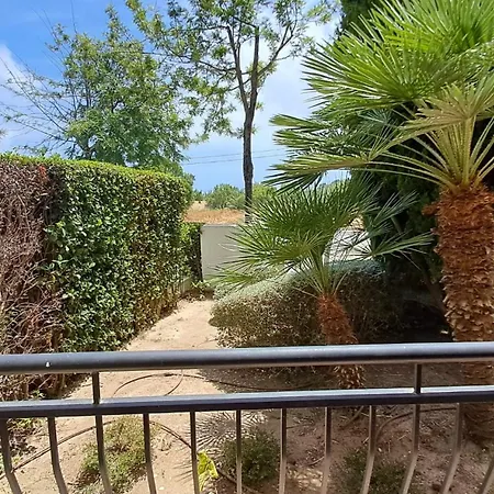 Apartmán Opomar 2 Bed 3 Bath Ground Floor With Communal Pool *
